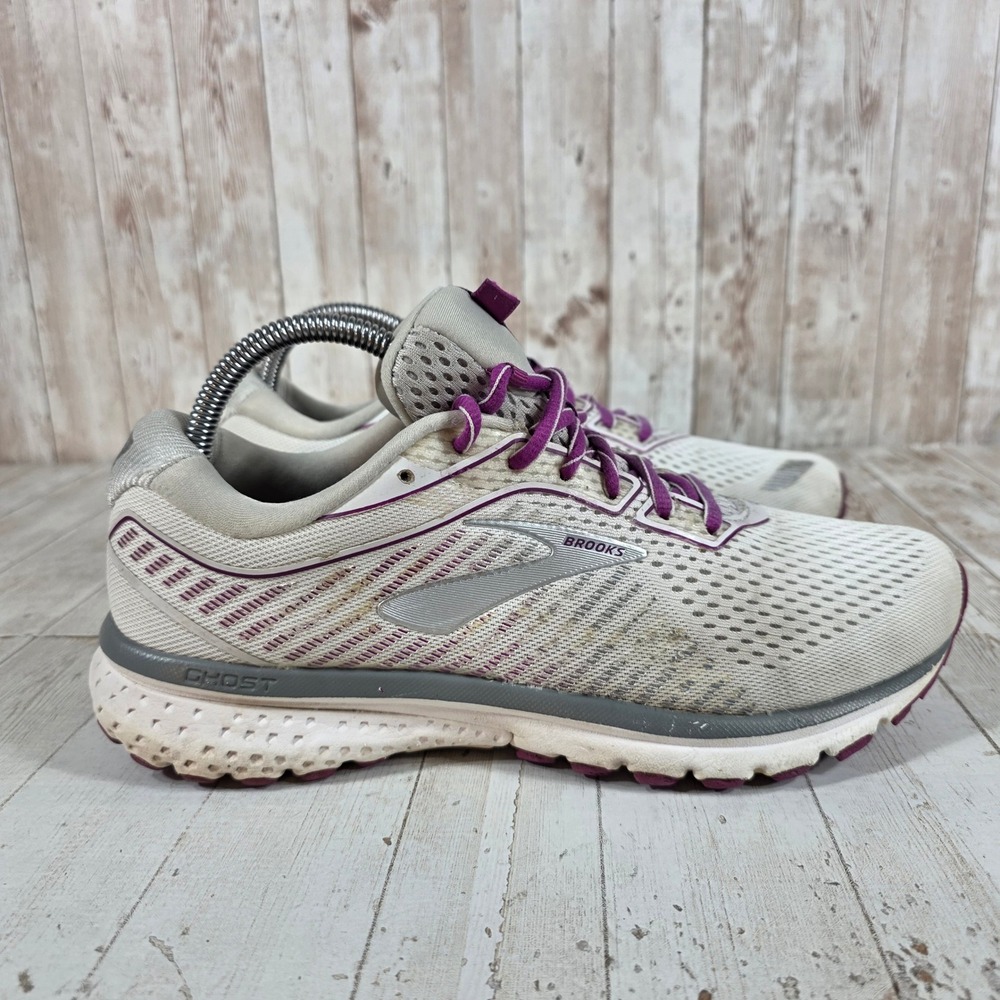 Brooks Ghost 12 Womens Running Shoes White Purple Wide D 1203051D060 Size 9